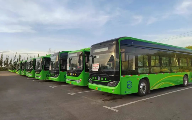 爱心公交 护航梦想 五家渠顺通公交圆满完成2025年度高考护航任务