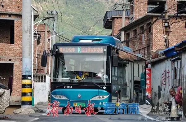 济南公交K121路：温暖守护“家人之约”，助力山村振兴发展