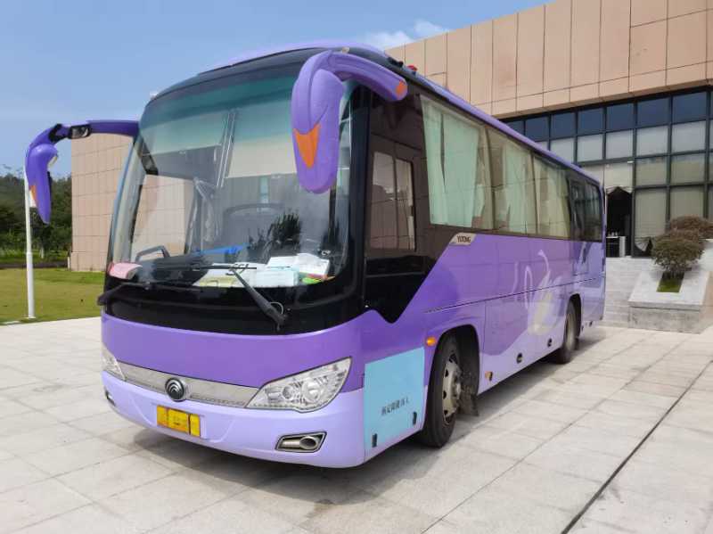 2017年上牌国五36座宇通6876气囊营运车