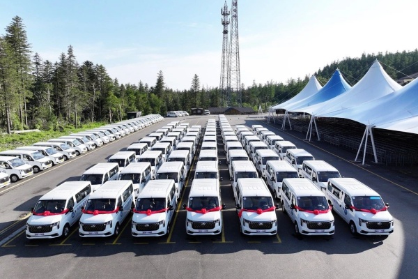 助力长白山旅游：70台上汽大通交付东北“巴音布鲁克”