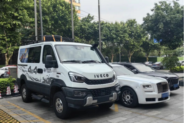 依维柯欧霸·山海终极测试，三万里征途书写硬核实力