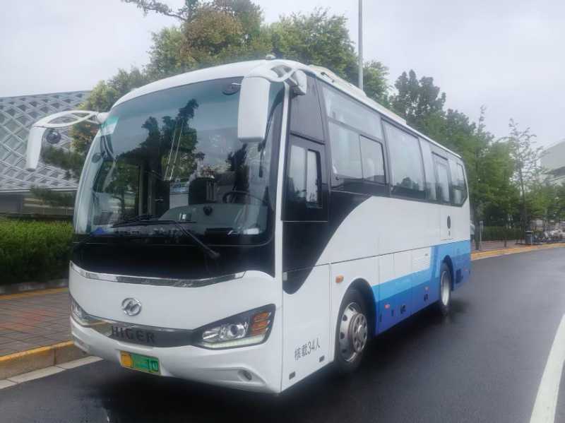 2021年9月上牌多台质保8年34座175度海格新能源电车