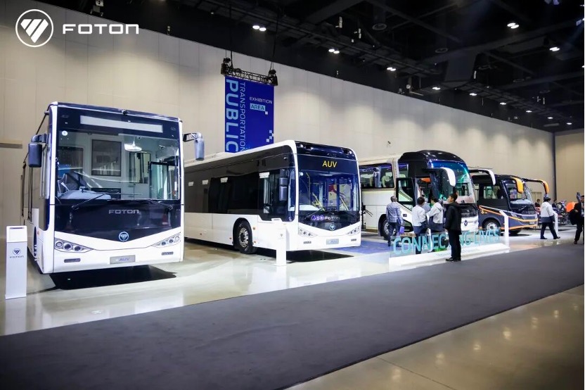 欧辉客车载全球伙伴 创新文旅体验