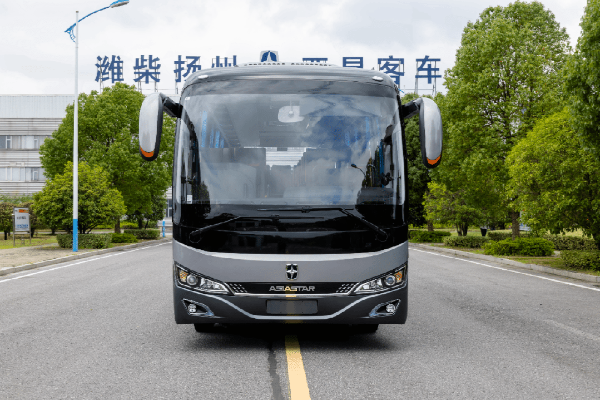 潮起江城 共赴新程！2026亚星客车武汉品鉴会圆满举办