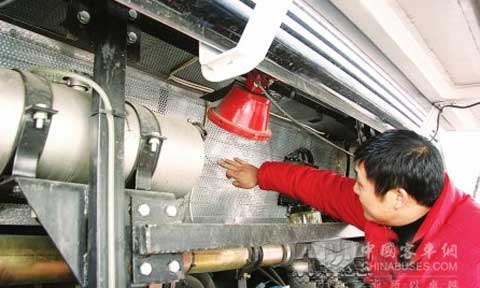 超细干粉灭火装置