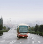 试驾恒通威龙风景客车