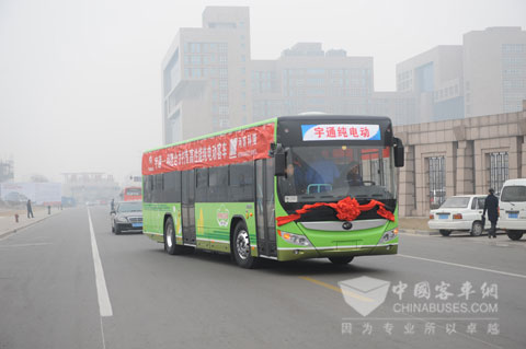 宇通纯电动客车