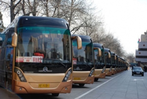 [两会]无忧服务，金旅客车助两会“虎虎生威”