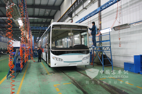 南车时代新能源客车生产车间