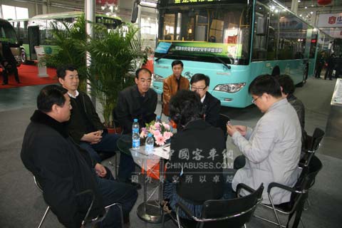 客户询问大金龙