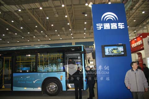 宇通客车荣耀天津国际客车展