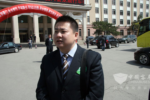 金旅客车辽宁市场部经理陈楠接受专访