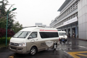 海格客车联动服务世博会