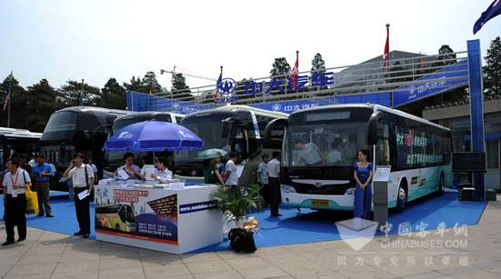 中大客车荣获“2010年北京交通展”两项大奖