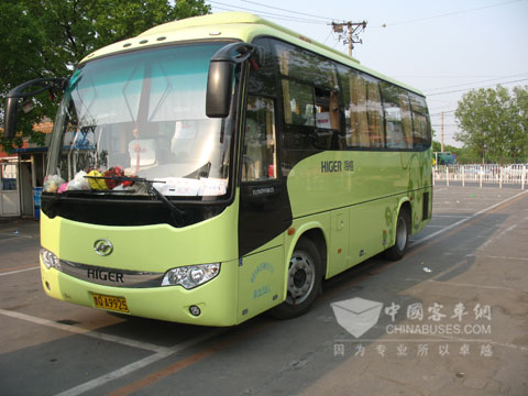 世博旅游热:客车车主几家欢乐几家愁