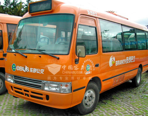厦门金旅75台考斯特城市客车批量投入深圳运营
