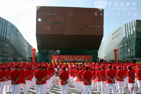 80辆大金龙清洁能源公交客车服务广州亚运会