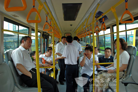 120辆金旅混合动力客车批量进驻天津滨海新区