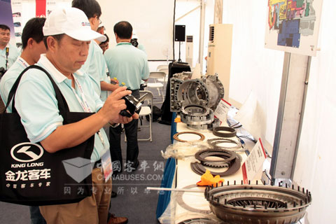 客车AT时代来临