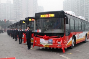 恒通客车：为中国西部大开发增砖添瓦