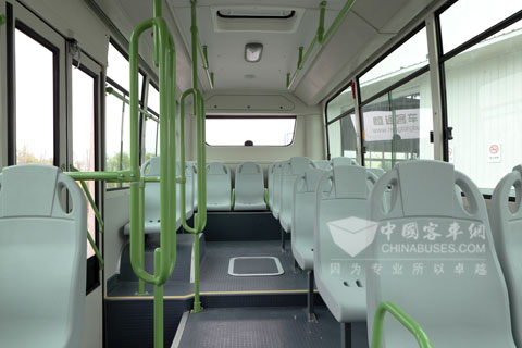 恒通途胜系列公交客车大容量空间