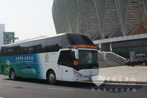 服务09年十一运会的中通“领航”LCK6129HA