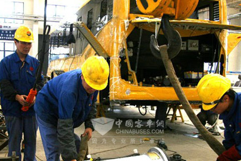 威海产纯电动城市客车即将下线