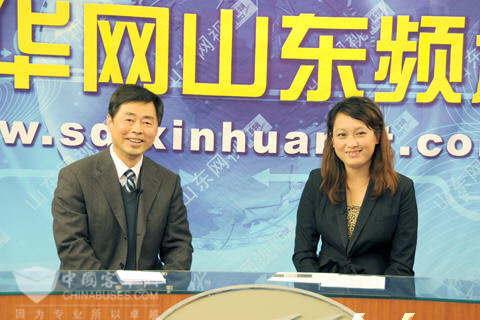 李海平做客新华社山东分社