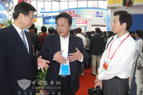 常隆新能源客车深圳高交会上受好评