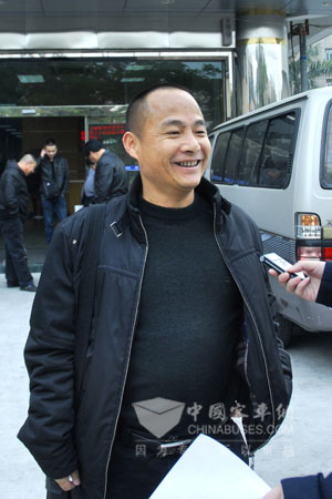 遂溪安达客运车队王广如总经理接受采访