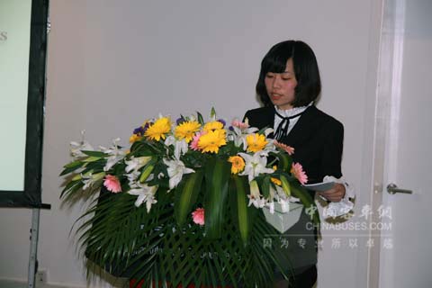 恒通客车代表做陈述发言