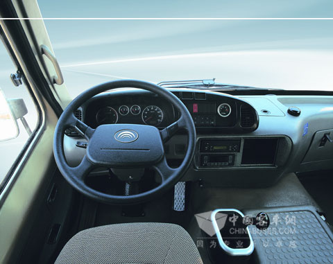 宇通威斯达内饰