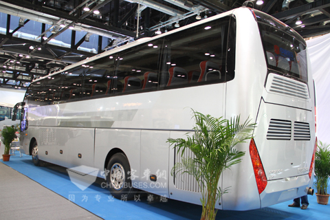 中通客车领航LCK6129HC