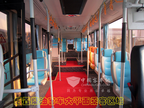 FDG6771G型城市客车内饰
