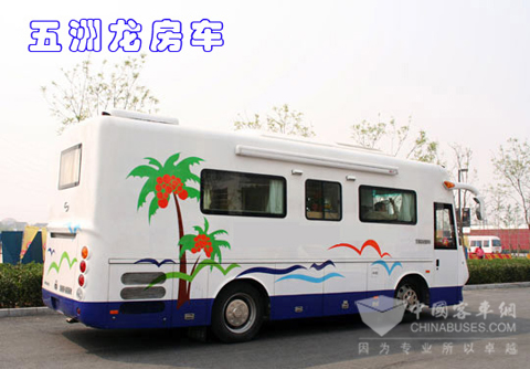 五洲龙房车