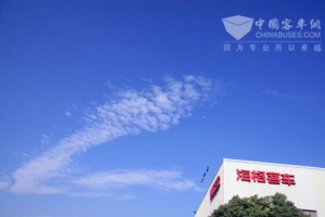 海格客车厂房外的“喀嚓”声