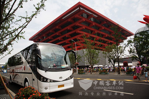 安凯纯电动豪华客车服务世博会