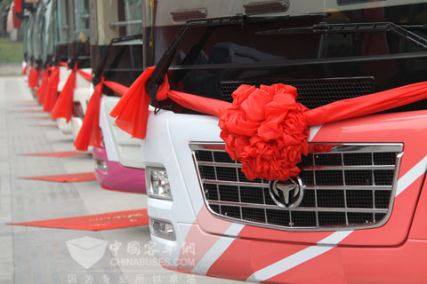 恒通客车品牌的光辉正在照亮客户的心灵