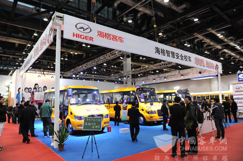 海格安全校车的智慧之舞