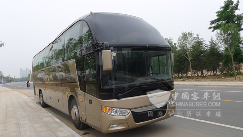 中通新研制的豪华客车LCK6128HQ
