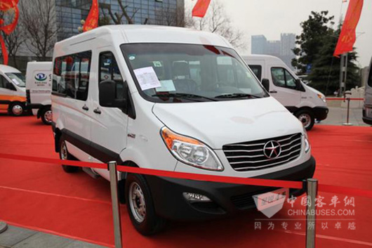 江淮星锐4系车型欧洲风尚的外观设计时尚大气