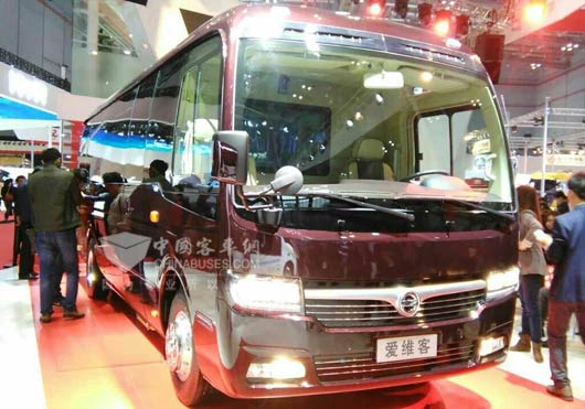 中航爱维客商务客车荣誉亮相