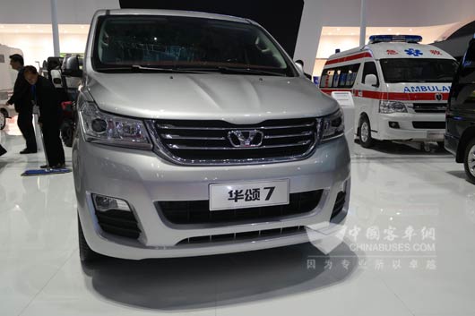  华颂7高端商务车