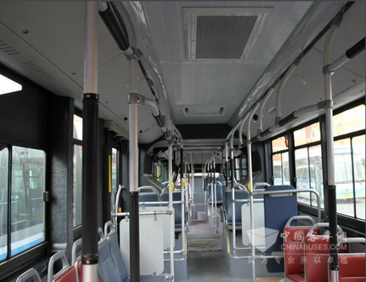 空间通透 乘坐舒适