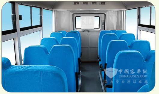 小龙驹校车安全内饰