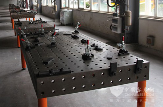 南车时代电动第一个引进柔性夹具系统