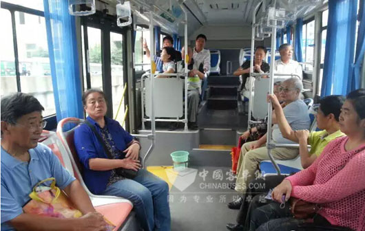 服务园博会的南京金龙纯电动公交