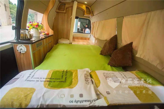 金旅海狮房车来啦