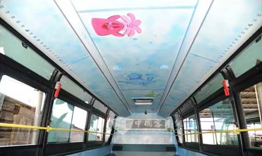 湛江情怀号双层旅游观光公交车