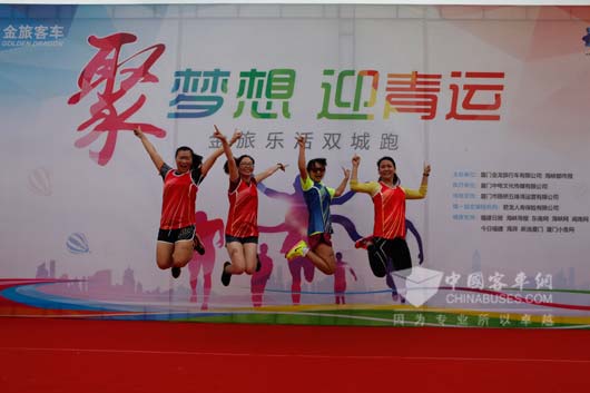 女跑友们活力四射